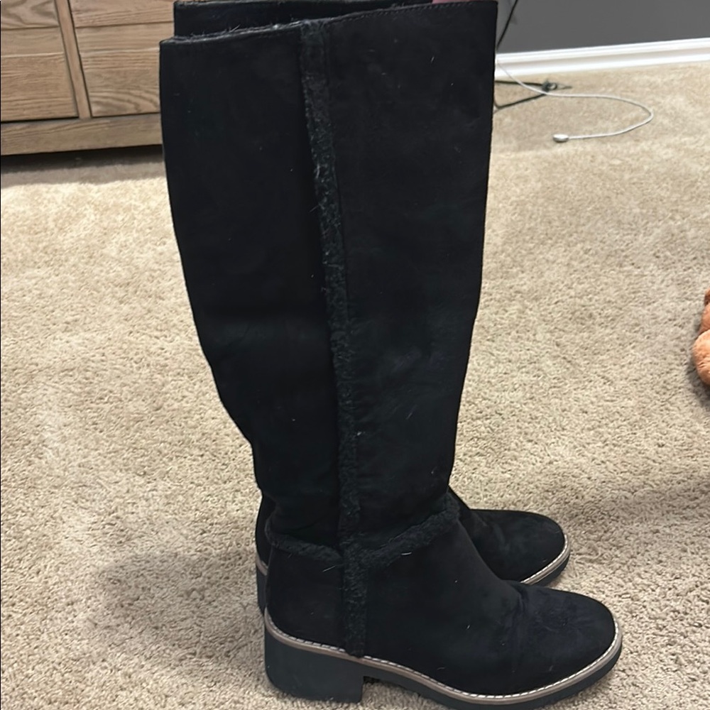 Women's Black Boots